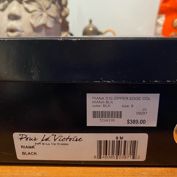 Pour La Victoire Black heels - Picture 9 of 12